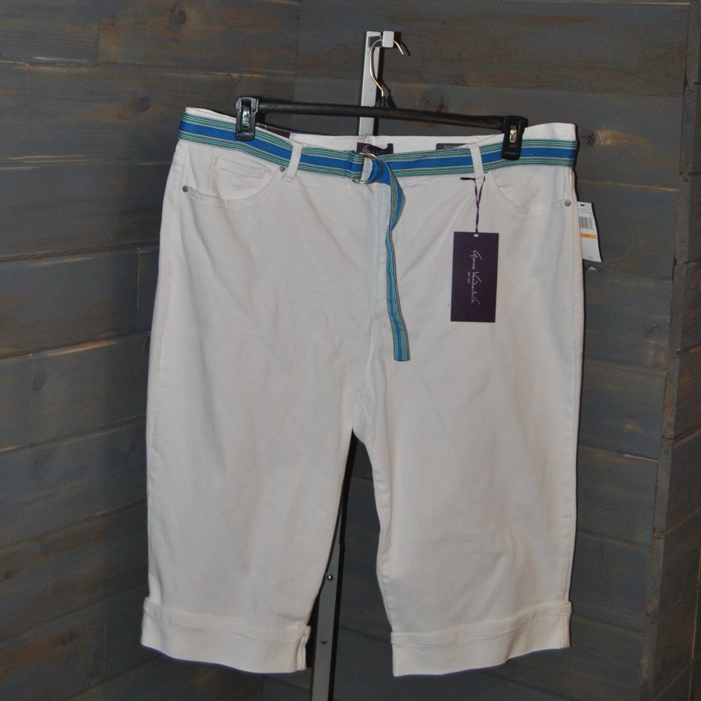 Gloria Vanderbilt Amanda White Capri Shorts Pants, 24W